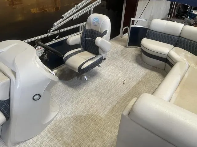 Slide: The Image of NepToon 20TL W/Suzuki 60 2023 - 17