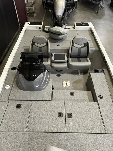 Slide: The Image of G3 Sportsman 1810 PFX W/Yamaha 115 "SHO" 2024 - 10