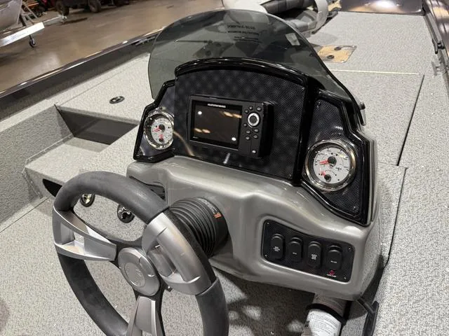 Slide: The Image of G3 Sportsman 1810 PFX W/Yamaha 115 "SHO" 2025 - 7