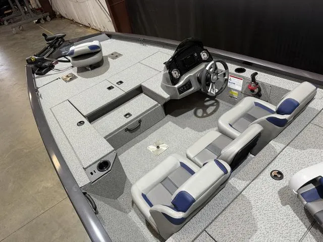 Slide: The Image of G3 Sportsman 1810 PFX W/Yamaha 115 "SHO" 2025 - 9