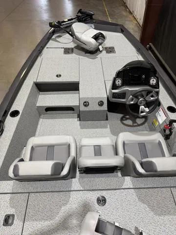 Slide: The Image of G3 Sportsman 1710 W/Yamaha 90 HP "SHO" 2025 - 6