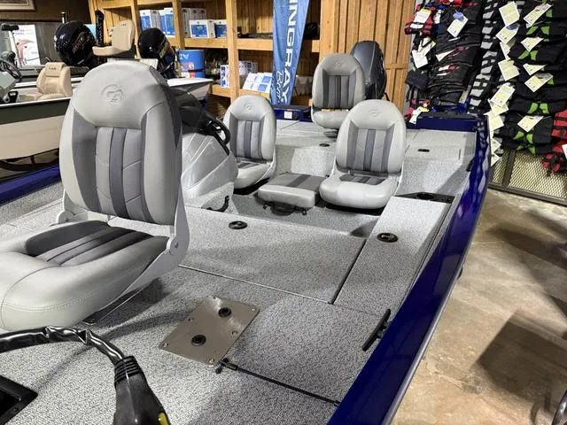 Slide: The Image of G3 Sportsman 1610 W/Yamaha 70 2025 - 8