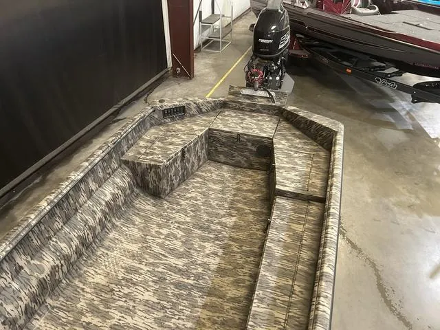 Slide: The Image of Havoc MSTC 1653 W/ Freedom Outboard 50 2024 - 13