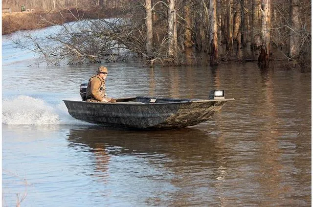 Slide: The Image of War Eagle 548LDV W/Yamaha 40 2015 - 11