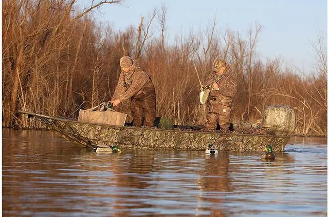 Slide: The Image of War Eagle 548LDV W/Yamaha 40 2015 - 13