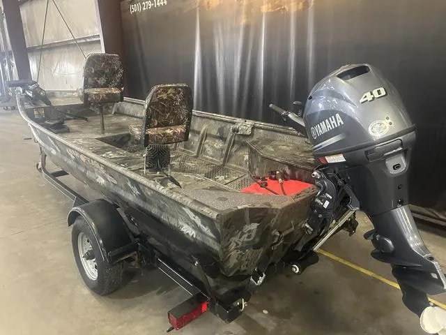 Slide: The Image of War Eagle 548LDV W/Yamaha 40 2015 - 5