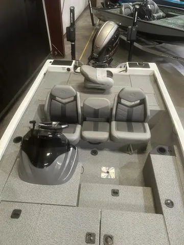 Slide: The Image of G3 Sportsman 1710 W/Yamaha 90 HP "SHO" 2022 - 10