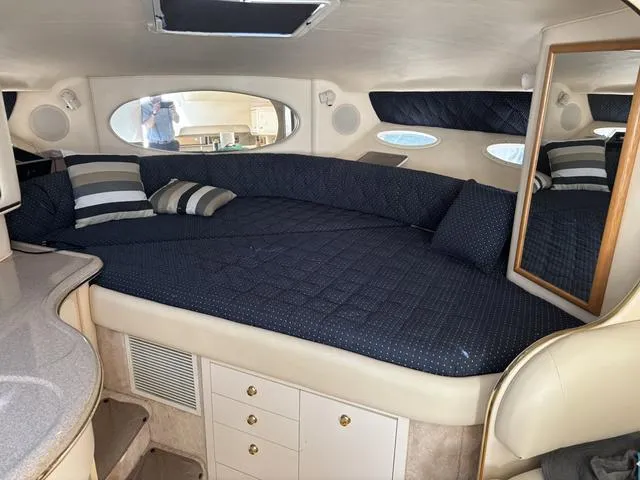 Slide: The Image of Sea Ray 310 Sundancer 1999 - 9