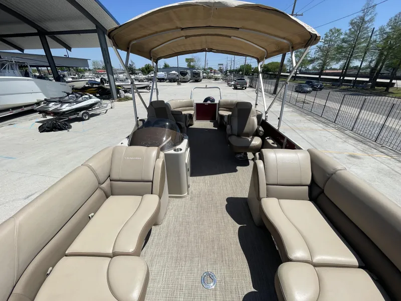 Slide: The Image of Veranda 22 2018 - 7