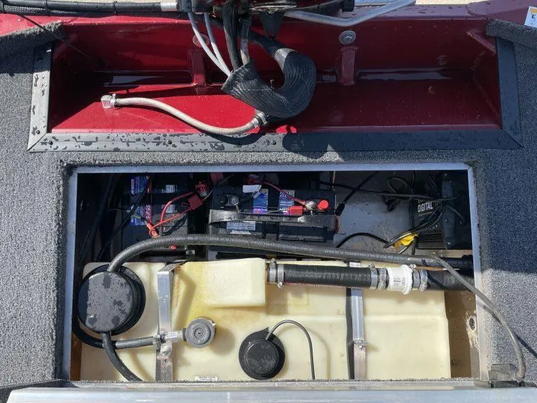 Slide: The Image of Lowe Stinger ST175 2021 - 8