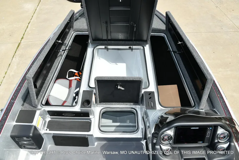 Slide: The Image of Triton 18 TRX w/200 Pro-XS 2024 - 52