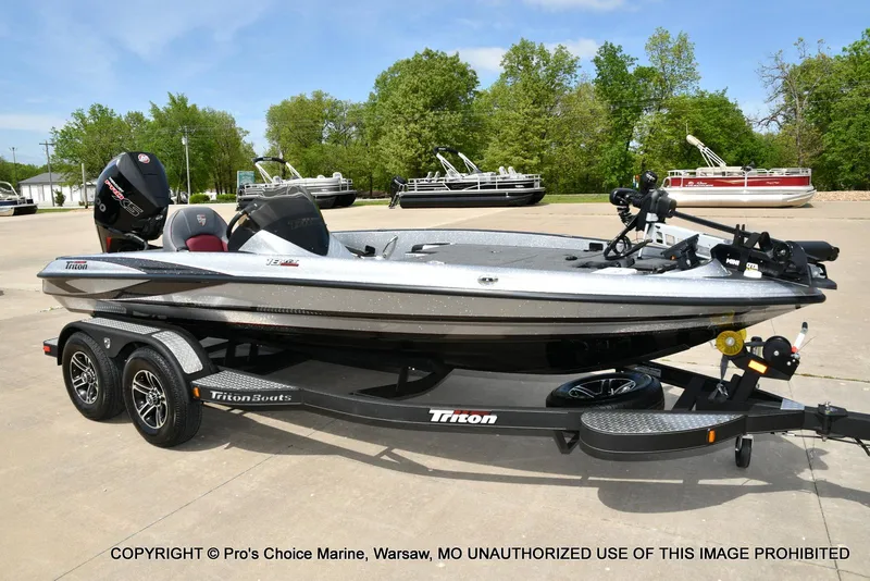 Slide: The Image of Triton 18 TRX w/200 Pro-XS 2024 - 74