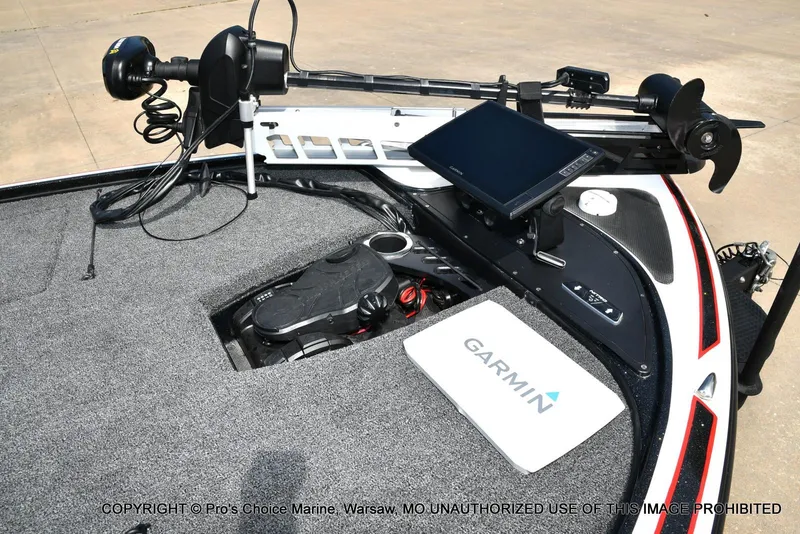 Slide: The Image of 2018 Nitro Z19 Pro Pack boat with Garmin electronics and trolling motor on deck. - 3