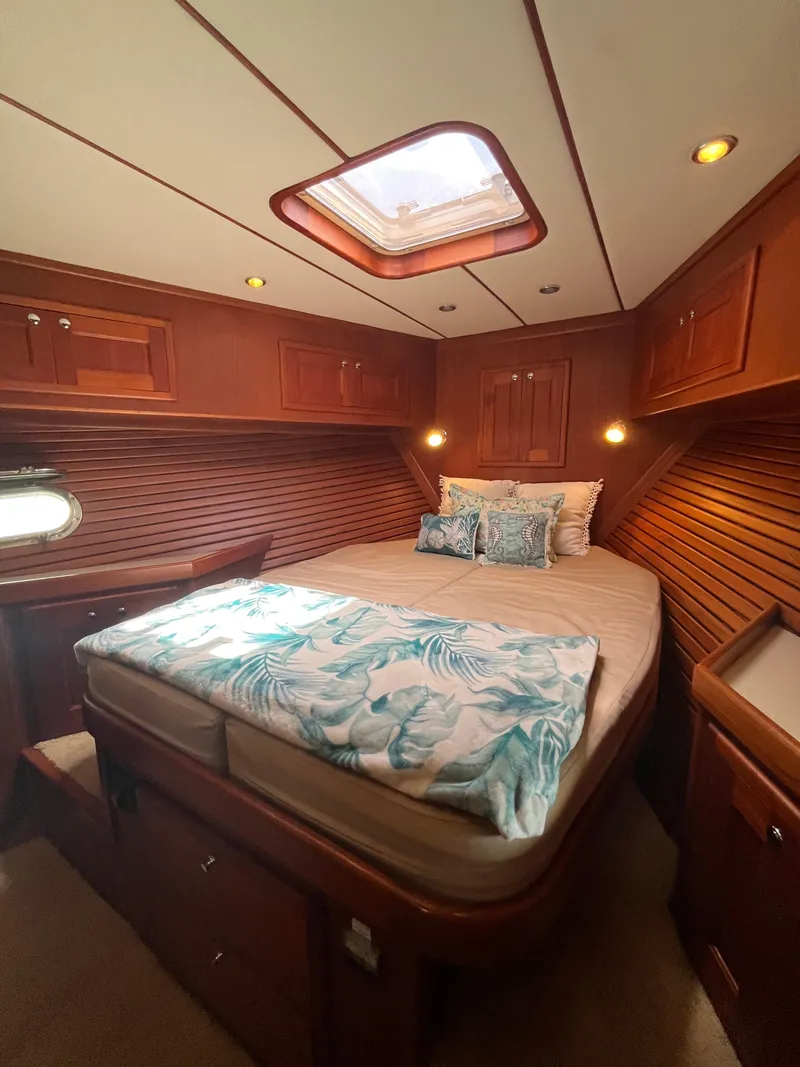 Slide: The Image of Nordhavn 40 2001 - 26