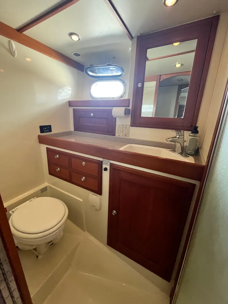 Slide: The Image of Nordhavn 40 2001 - 32