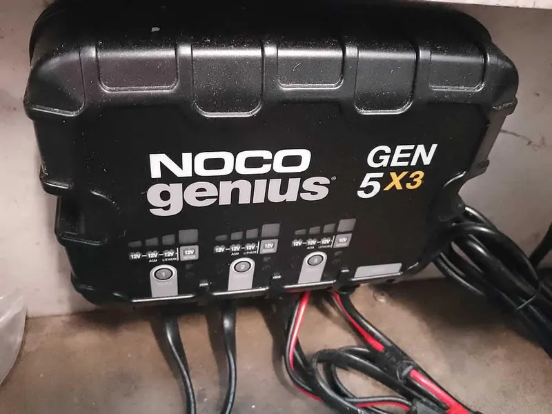 Slide: The Image of NOCO Genius GEN 5X3 battery charger in a 2006 Crestliner 1850 Fish Hawk DC boat. - 17
