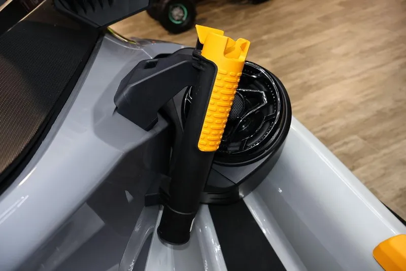 Slide: The Image of Sea-Doo FishPro Trophy 170 2025 - 25