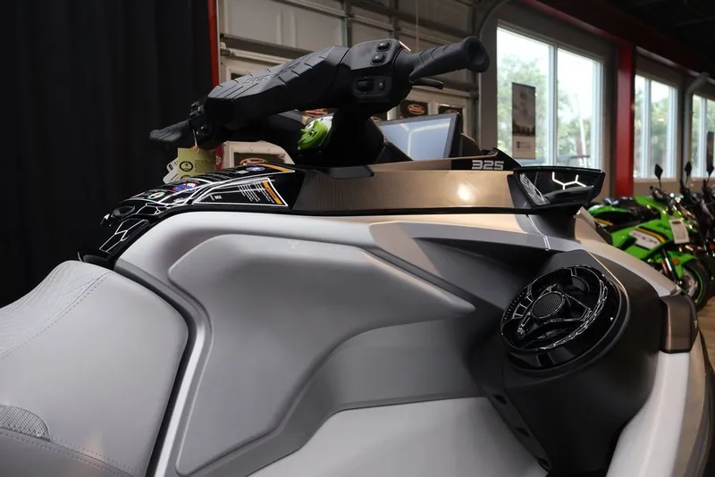 Slide: The Image of Sea-Doo GTX™ Limited 325 White Pearl Premium 2025 - 12