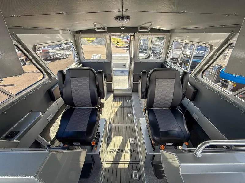 Slide: The Image of North River 2700 SXL WT 2025 - 12