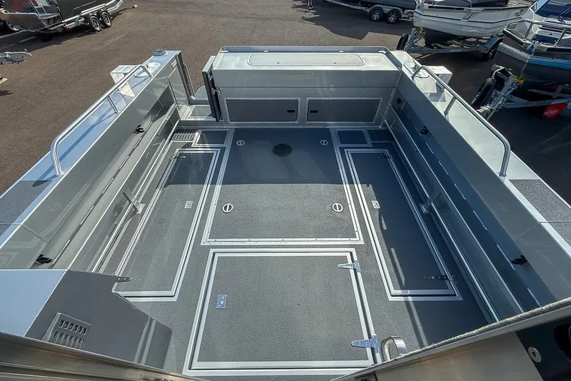 Slide: The Image of North River 2700 SXL WT 2025 - 20