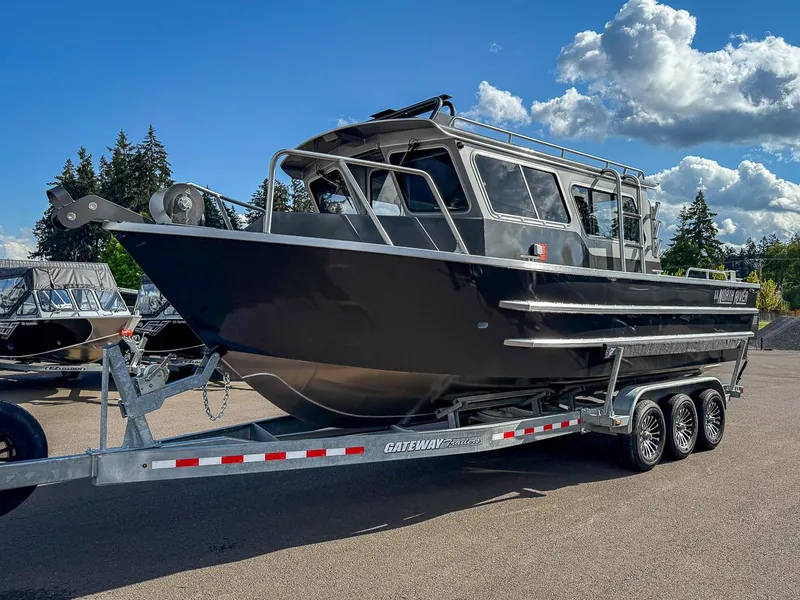 Slide: The Image of North River 2700 SXL WT 2025 - 6