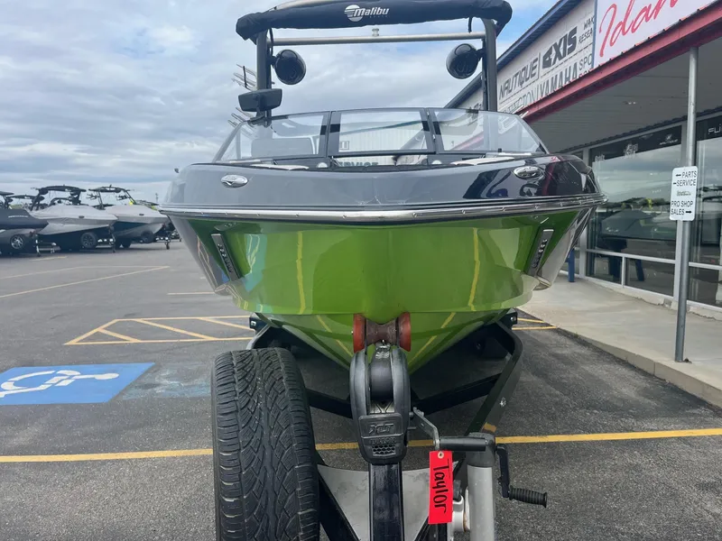 Slide: The Image of Malibu Wakesetter 23 LSV 2018 - 10