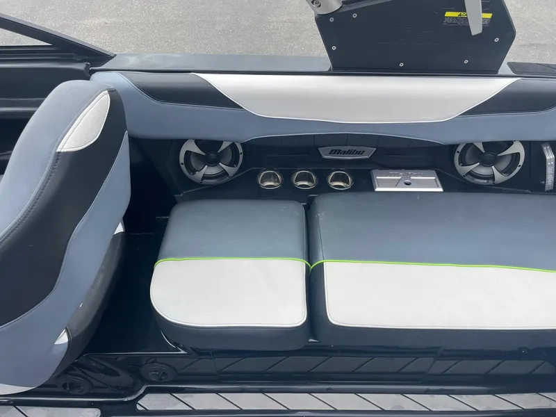 Slide: The Image of Malibu Wakesetter 23 LSV 2018 - 20