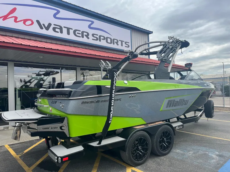 Slide: The Image of Malibu Wakesetter 23 LSV 2018 - 3