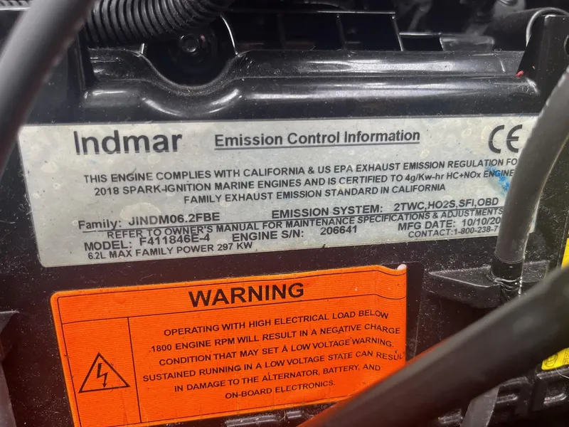 Slide: The Image of Malibu Wakesetter 23 LSV 2018 - 35