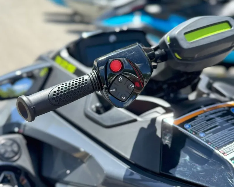 Slide: The Image of Sea-Doo RXT-X 325 2025 - 9