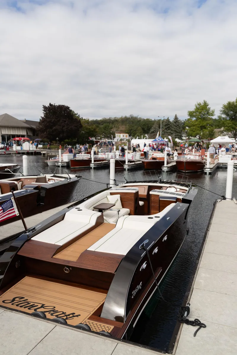 Slide: The Image of Stancraft 260 Geneva Edition 2025 - 3