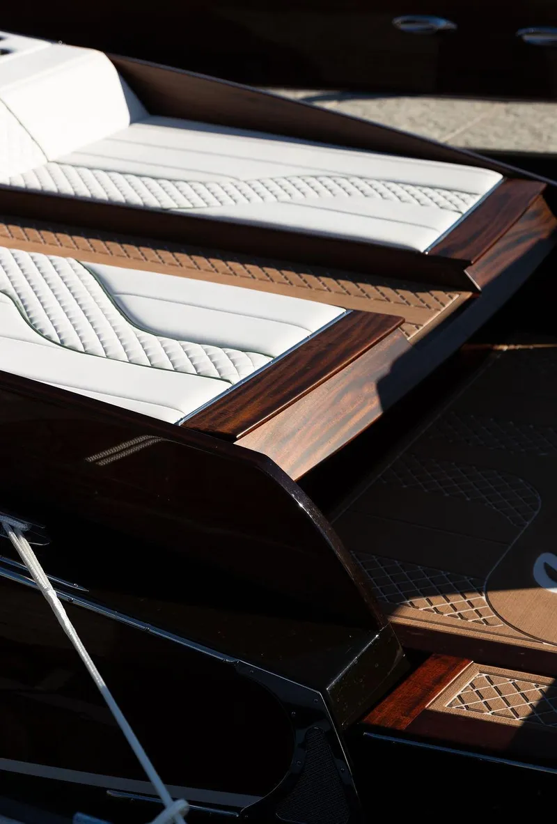 Slide: The Image of Stancraft 260 Geneva Edition 2025 - 14