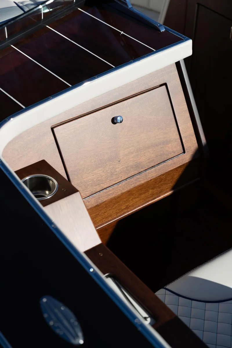 Slide: The Image of Stancraft 260 Geneva Edition 2025 - 20