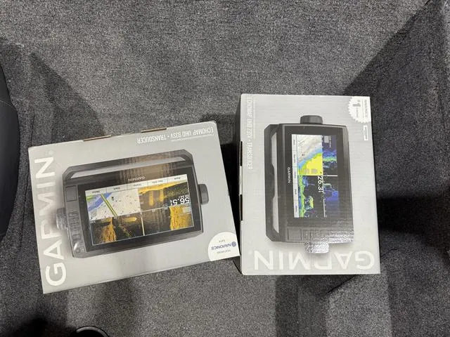 Slide: The Image of Tracker PRO TEAM 175 TXW W/Mercury 75 2022 - 8