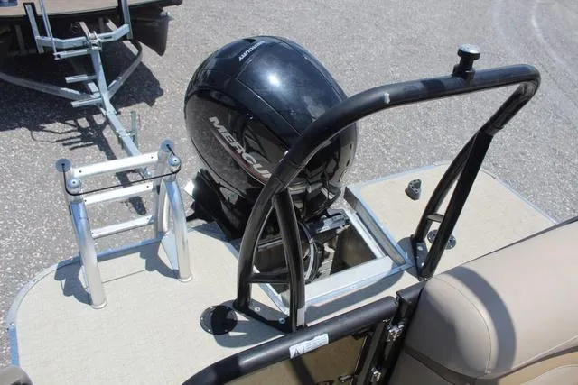 Slide: The Image of Aloha 26' Paradise Arch Sport Tower L Group Seating 2019 - 26