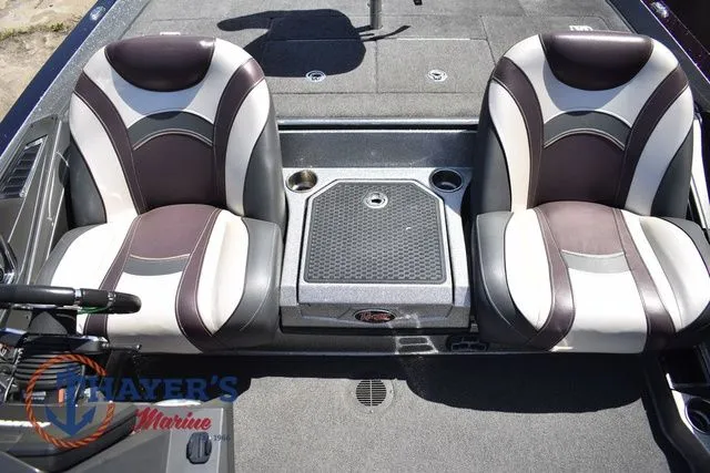 Slide: The Image of Ranger Z521L 2019 - 21