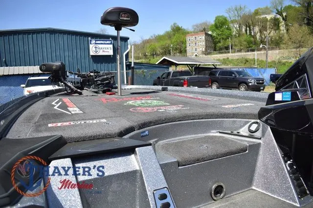 Slide: The Image of Ranger Z521L 2019 - 23