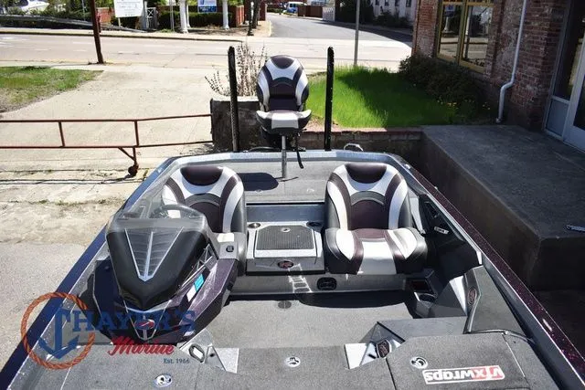 Slide: The Image of Ranger Z521L 2019 - 34