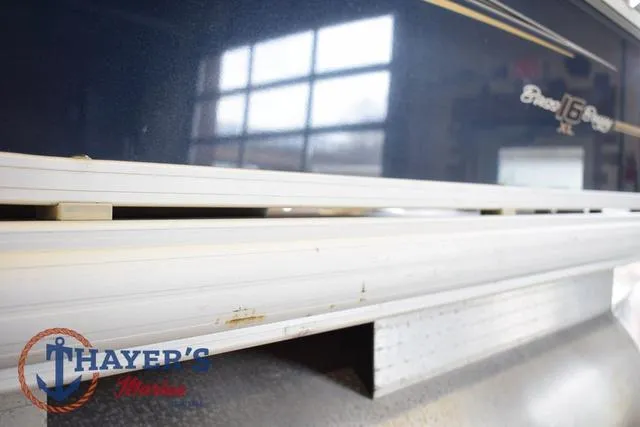 Slide: The Image of 2020 Sun Tracker Bass Buggy® 16 XL pontoon boat detail with Thayer's Marine logo. - 30