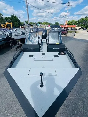 Slide: The Image of SeaArk Protege 200 2026 - 4