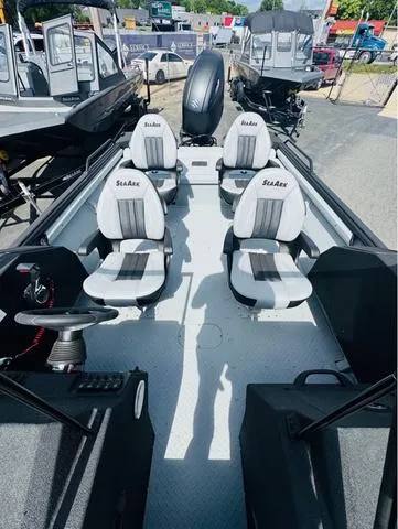 Slide: The Image of SeaArk Protege 200 2026 - 5