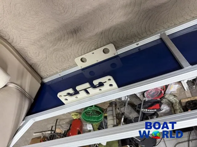 Slide: The Image of Interior view of a 2014 Sun Tracker 24' Fishin Barge Pontoon boat. - 12