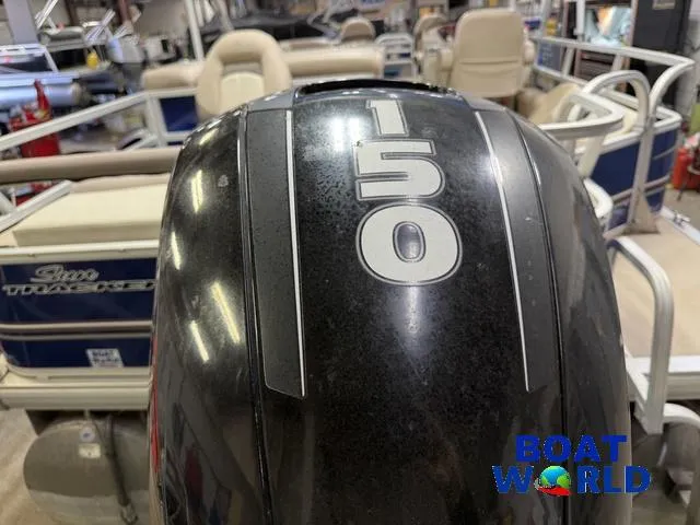 Slide: The Image of 2014 Sun Tracker 24' Fishin Barge Pontoon with Mercury 150HP 4-Stroke engine. - 45