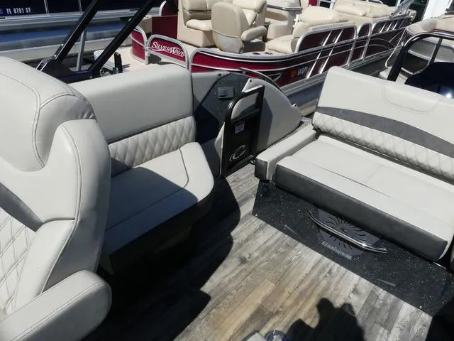 Slide: The Image of Crest Savannah 250 SLS 2018 - 12