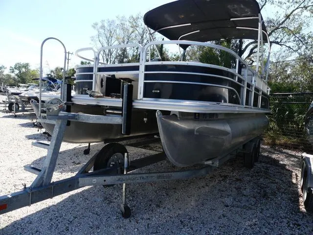 Slide: The Image of SunChaser 8522 Cruise 2017 - 3