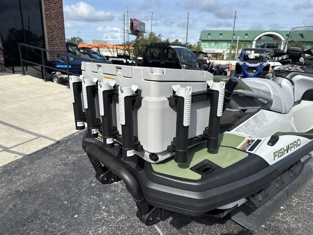 Slide: The Image of Sea-Doo PWC FISHP AP 300 AUD GY IBR IDF 25 2025 - 12