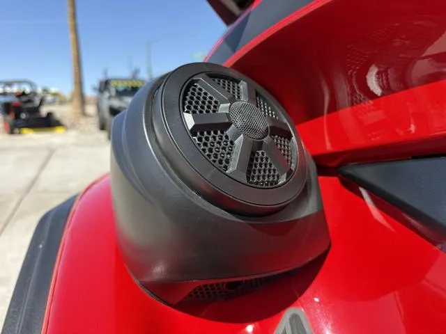 Slide: The Image of Yamaha Cruiser SVHO 2023 - 5