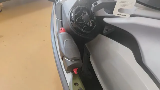 Slide: The Image of Sea-Doo FishPro Apex 300 2025 - 9