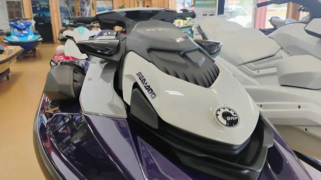 Slide: The Image of Sea-Doo GTI SE 130 2025 - 14