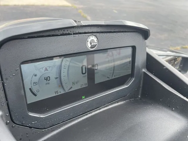 Slide: The Image of Sea-Doo RXT-X 2025 - 17